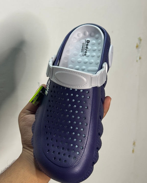 WaveGrip Navy Comfort Clogs