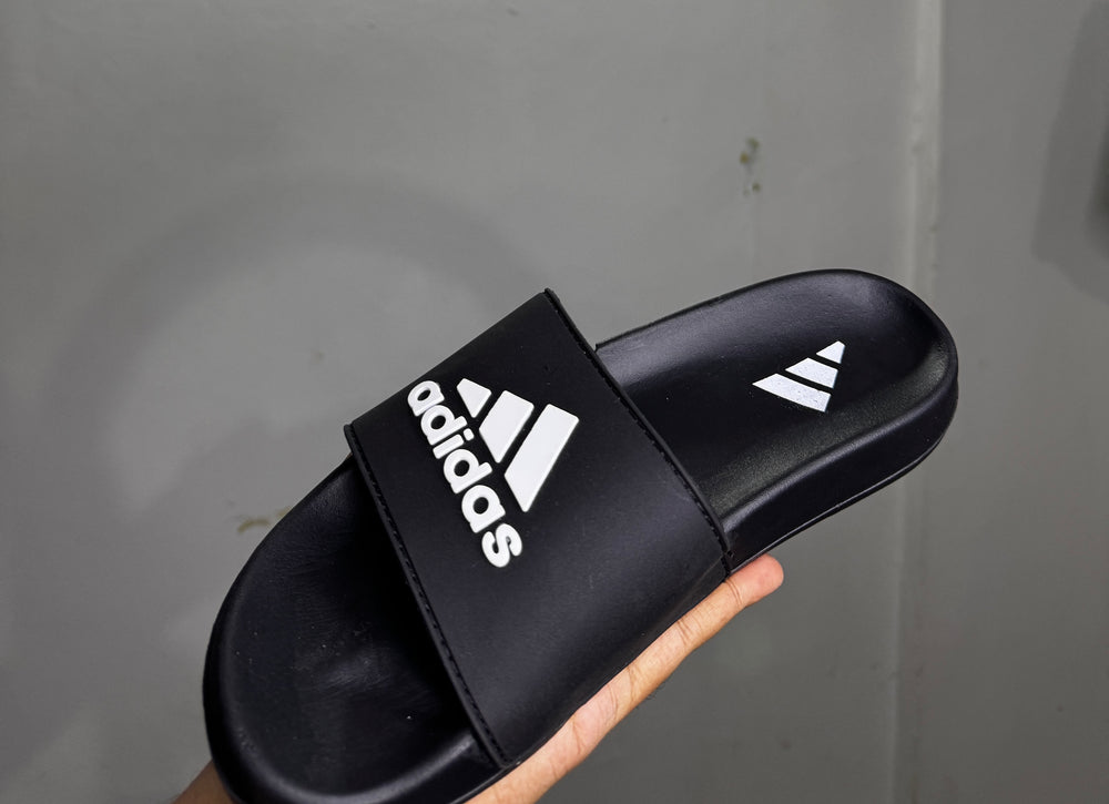 Bold Stripe Comfort Slides – Black