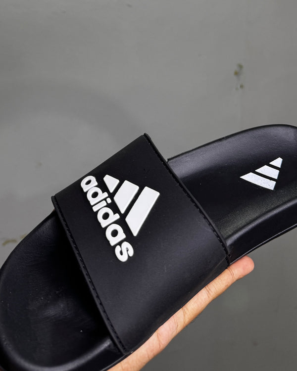 Bold Stripe Comfort Slides – Black